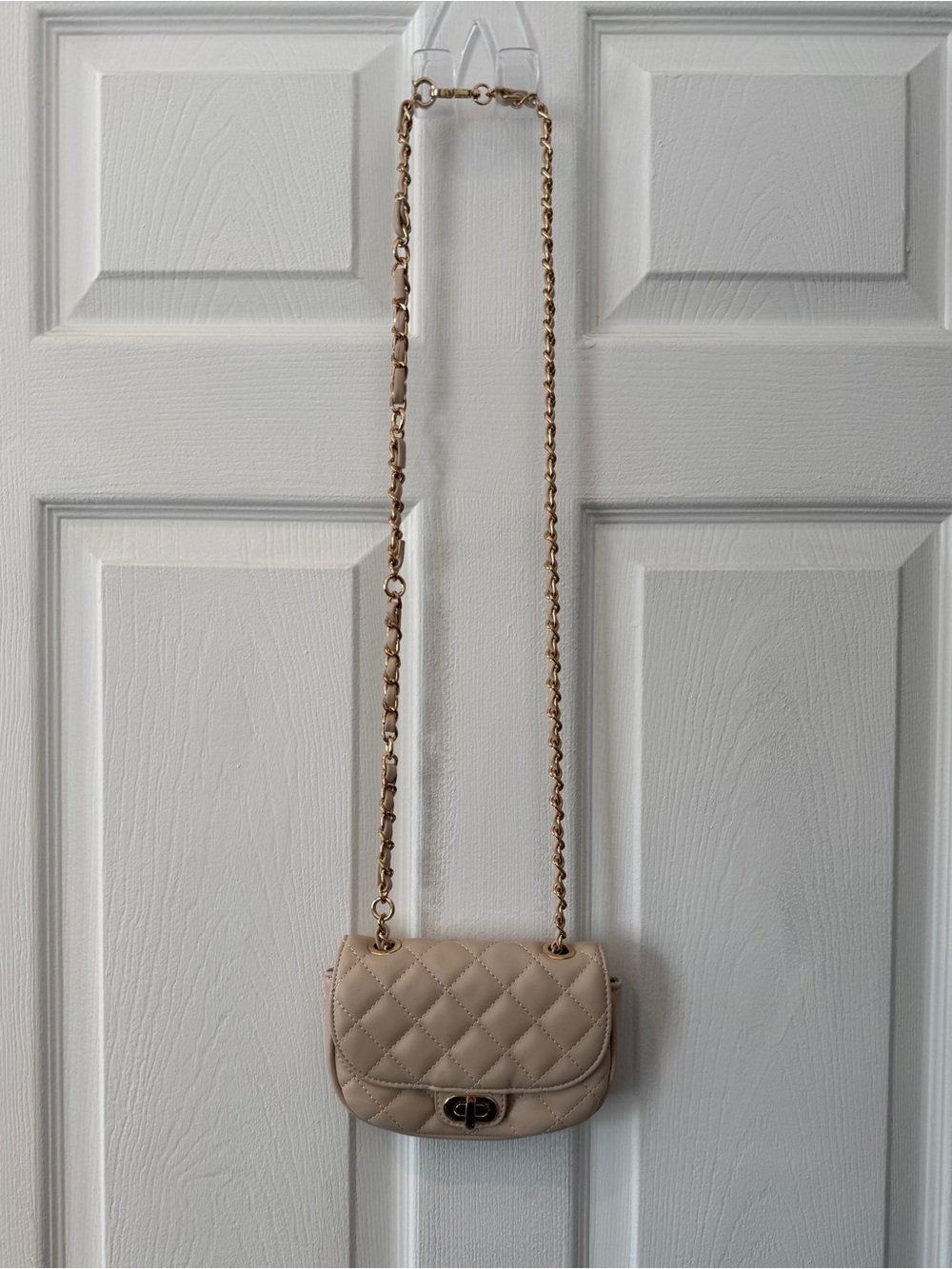 The Drop Willow Quilted Belt Bag